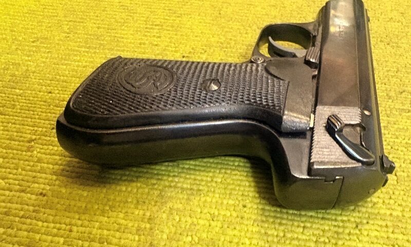 4932 (6)