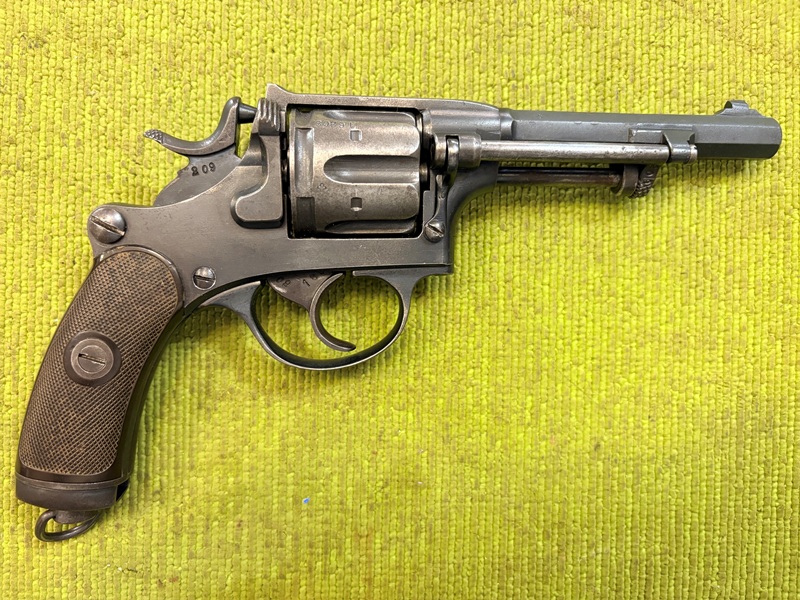 4933 (6)