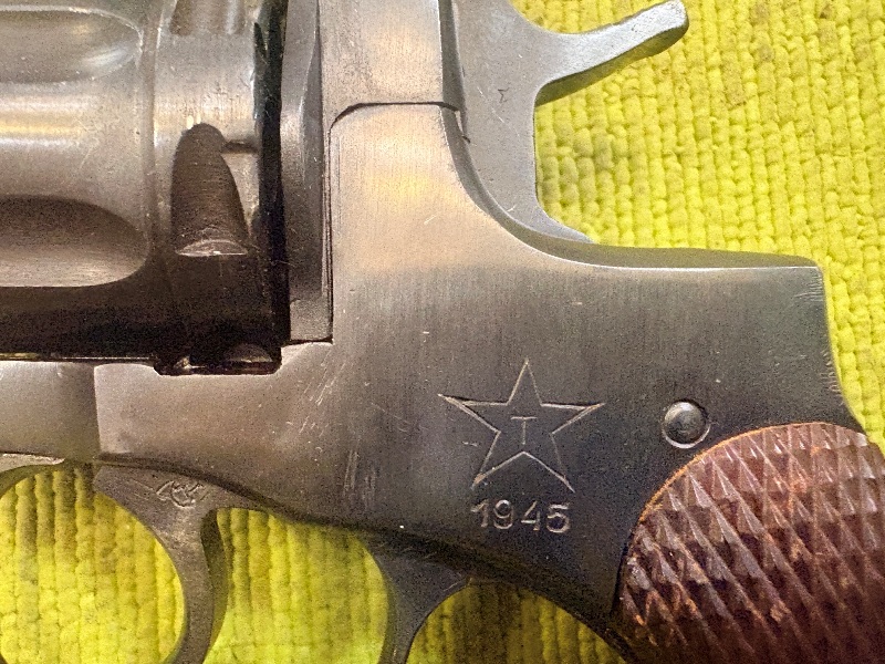 4935 (10)