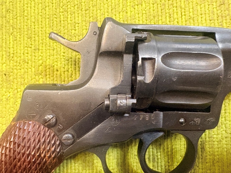 4935 (6)