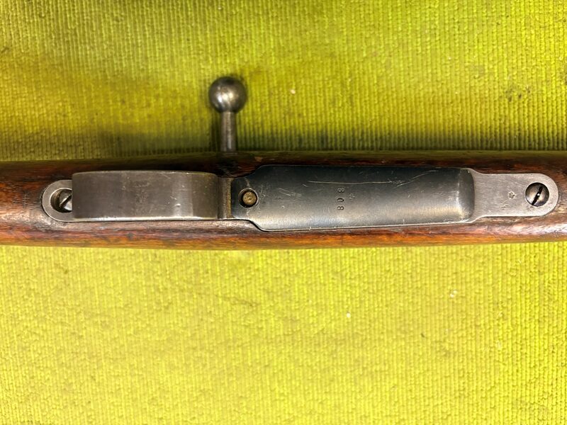4945 (8)