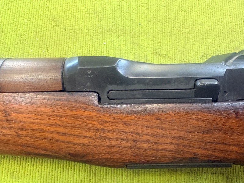 4947 (6)
