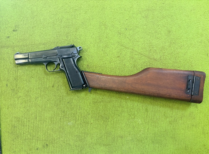 2562 (5)