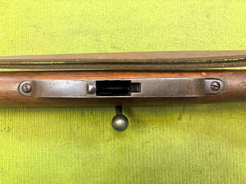 4953 (9)