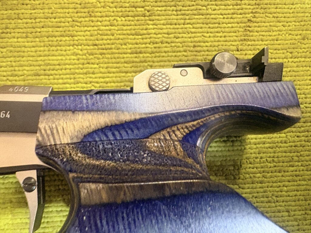 4963 (7)