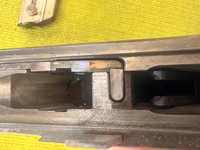 4974 (40)
