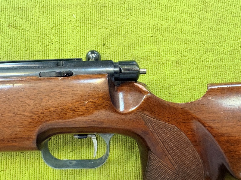 4982 (4)