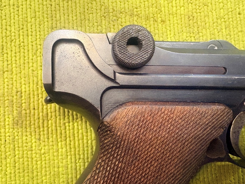 4986 (8)