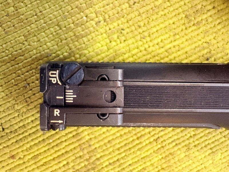 4990 (10)
