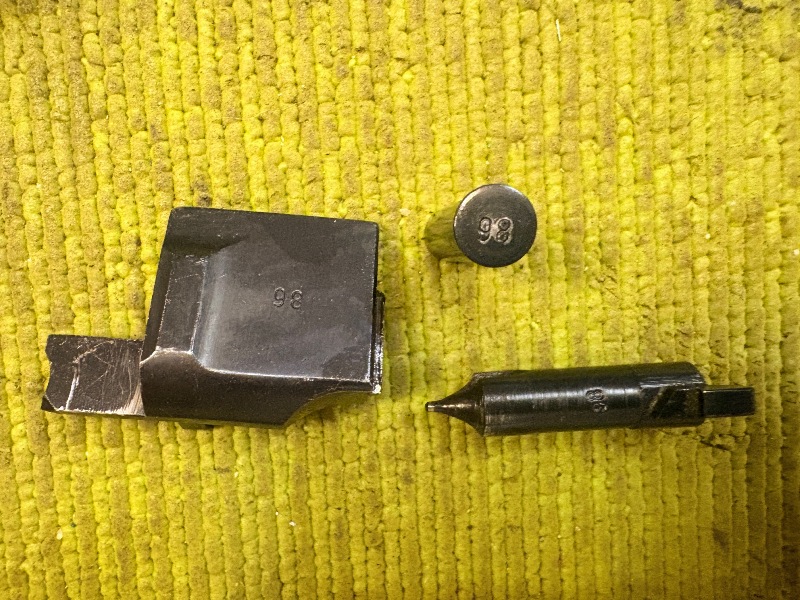 5044 (3)