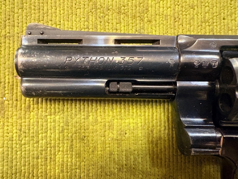 5048 (4)